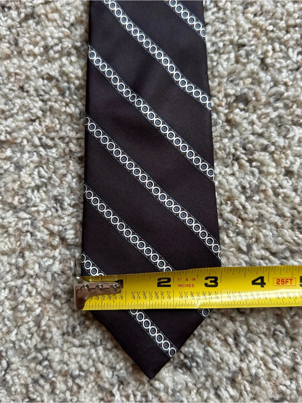 Yves Saint Laurent Men’s Silk Tie Brown/White Striped Woven Pointed Classic
